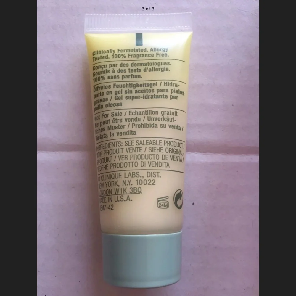 NEW CLINIQUE Dramatically Different Moisturizing Gel Travel .5 oz/15 ml Free Bag